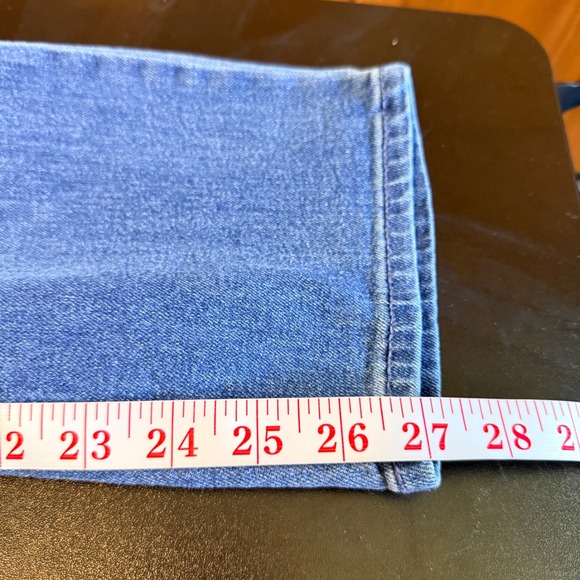 Old Navy Wow Straight High Rise Jeans Size 14 Short Medium Wash Blue Denim - Picture 7 of 7
